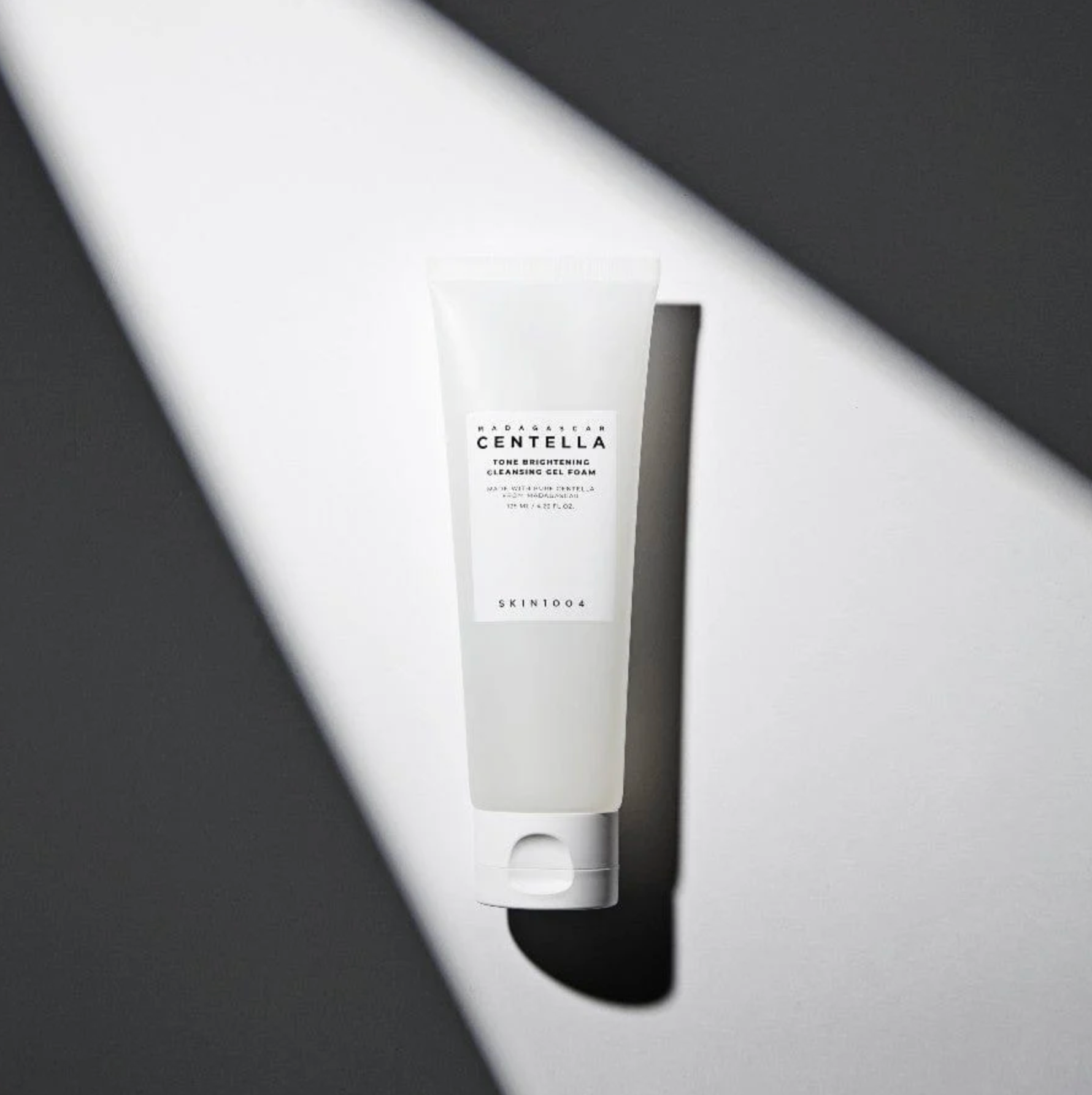 Skin1004 Tone Brightening Cleansing Gel Foam
