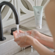 Beauty of Joseon Limpiador “Green Plum Refreshing Cleanser” 100ml